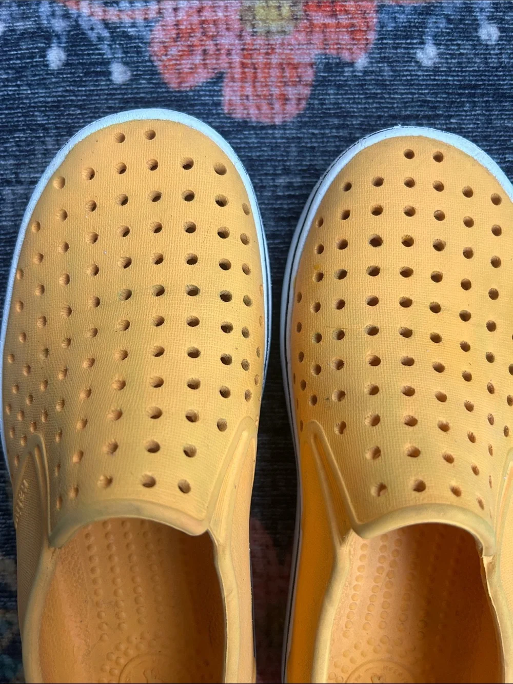 Native Kids Yellow Sneakers, Size 2